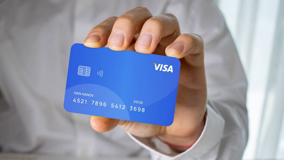 Карты Сбербанка Visa: особенности и отличия